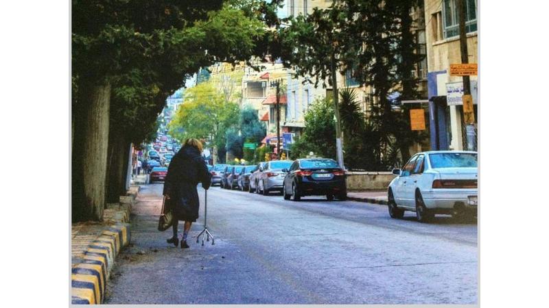 في اللويبدة غير مسموح البيع الا لعربة واحدة